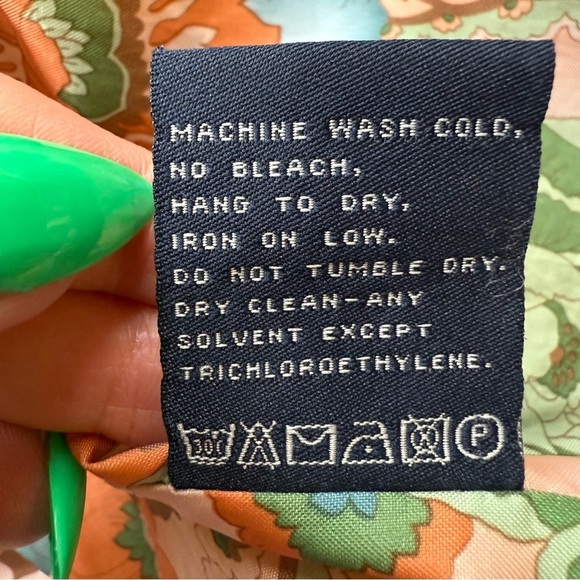 London Fog Light Tan Beige Zippered Jacket with Floral Lining Women’s XL - Picture 6 of 13